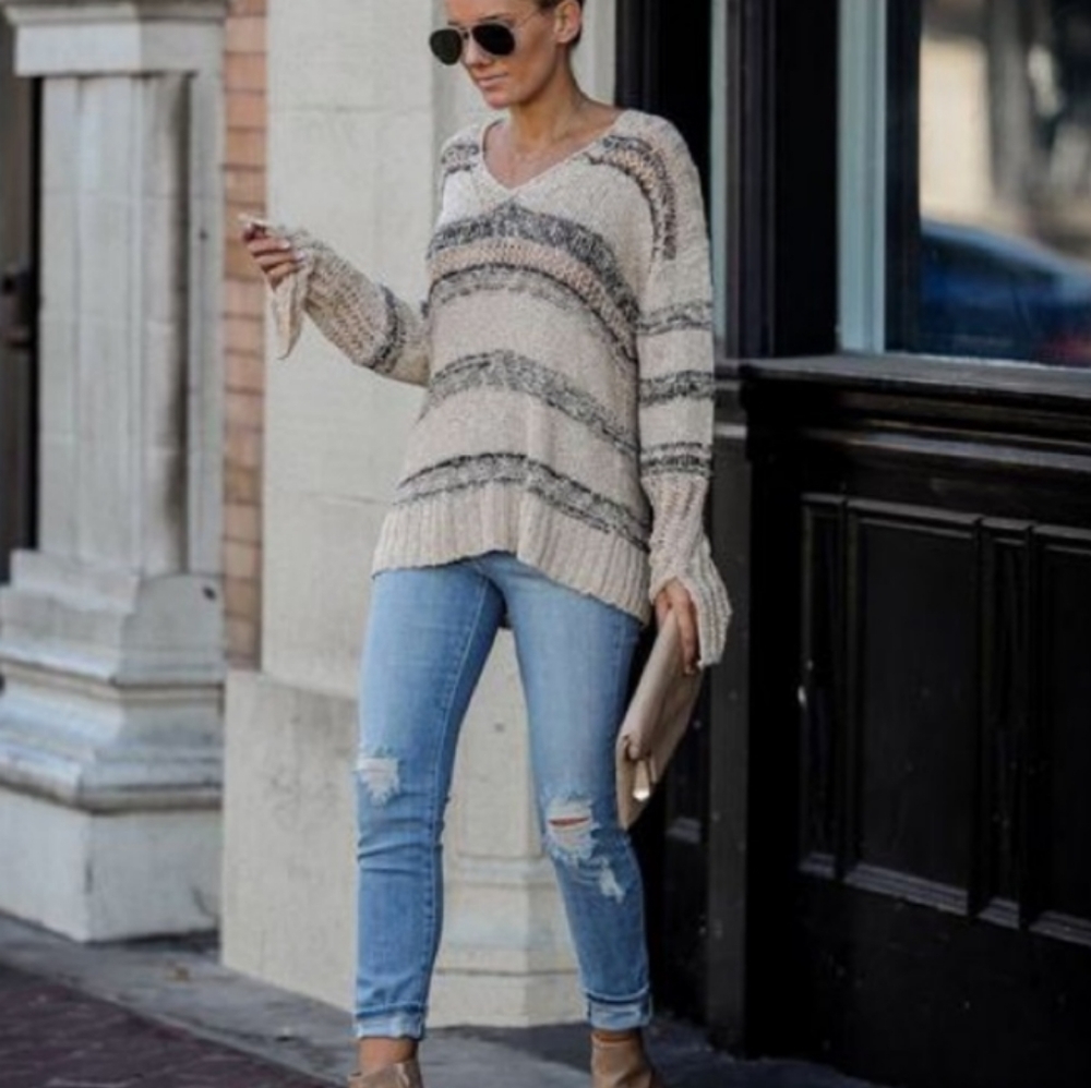Vici Storia Maverick Stripe Textured Knit Sweater Bell Slit Sleeve Cuffs
